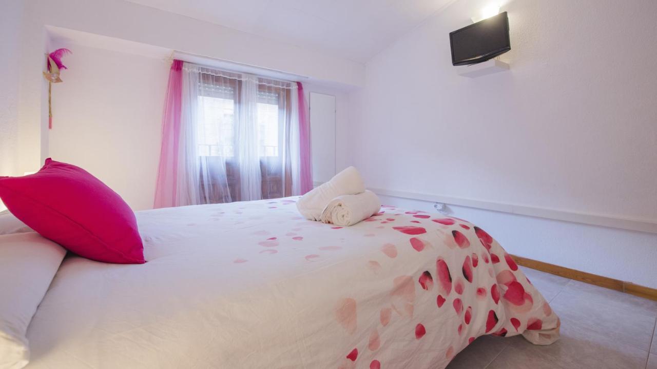 La Casita Del Arbol - Apartamentos Aloha トレド エクステリア 写真